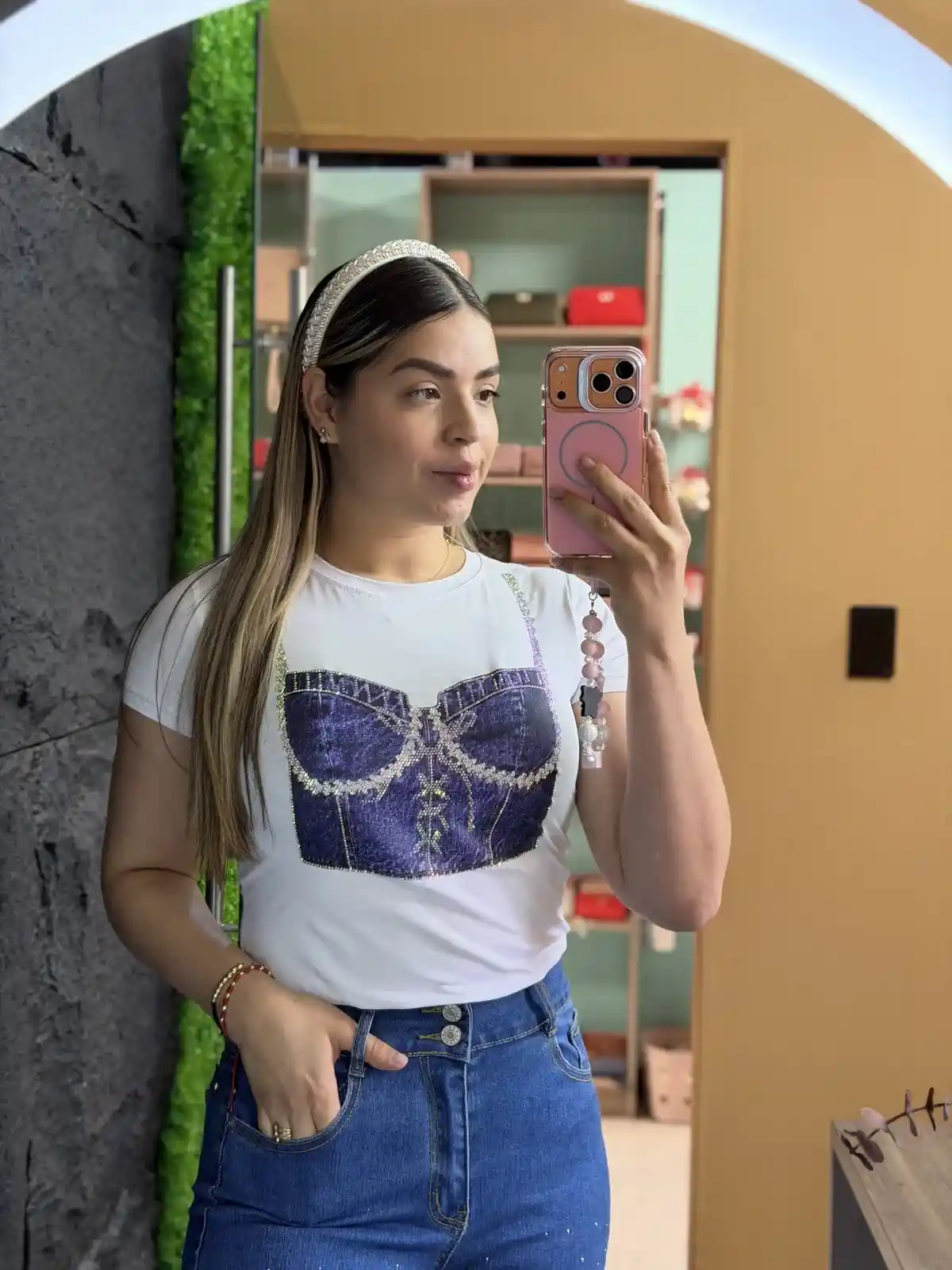Camiseta con corset estampado