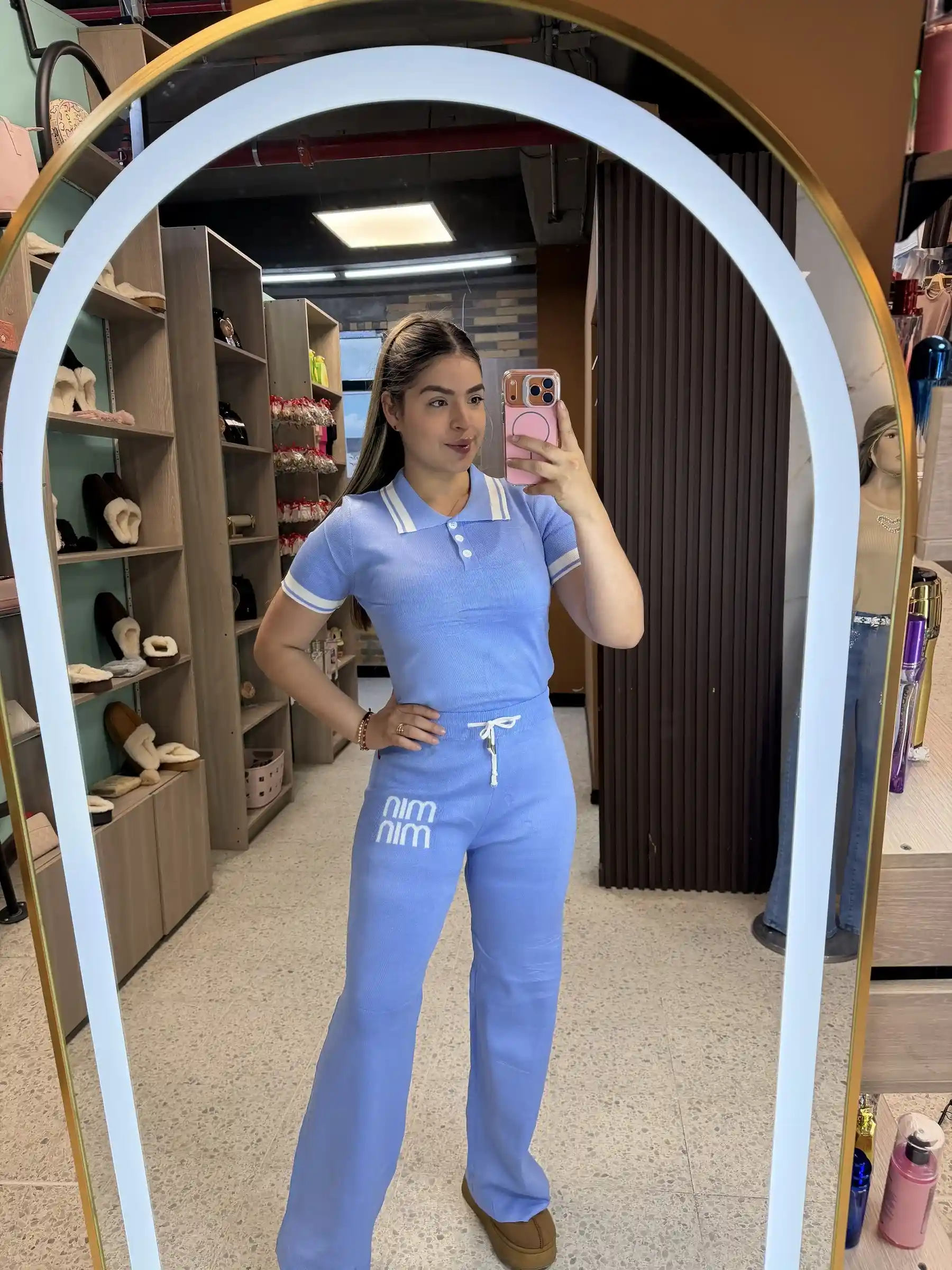 Conjunto Camisa Polo y Pantalón Ancho