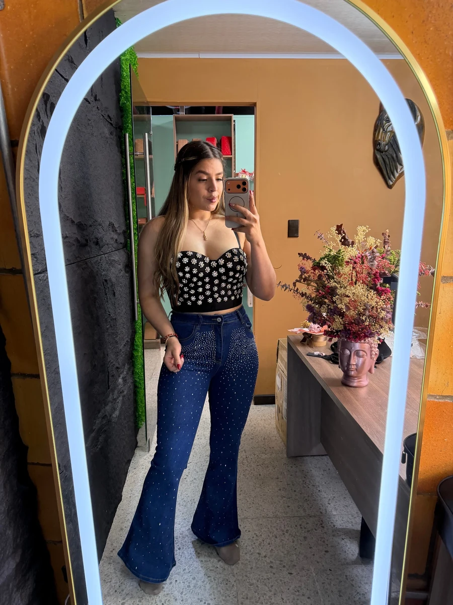 Pantalón Jean Trompeta Con Brillos